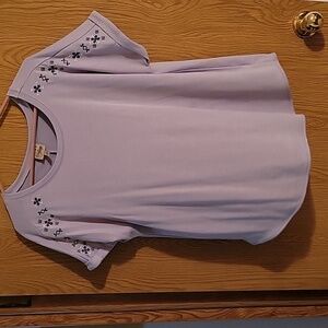 Como Vintage Lavender Embroidered Short Sleeve Top